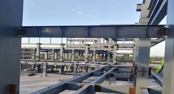 沈陽(yáng)彩鋼房制作的鋼結(jié)構(gòu)安裝流程