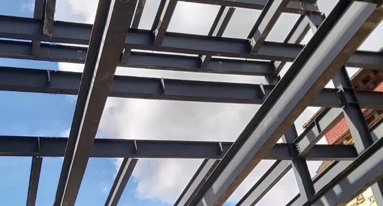 沈陽(yáng)彩鋼房制造廠(chǎng)家提供的鋼結(jié)構(gòu)制造服務(wù)